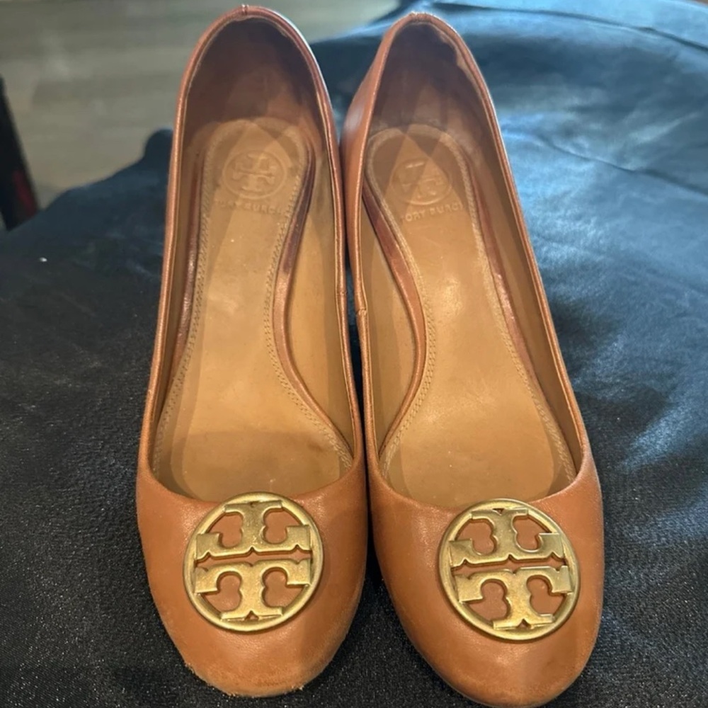 Tory Burch Tan Leather Women's Shoes